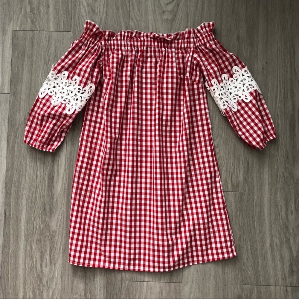 Romeo & Juliet Couture off shoulder gingham dress - Picture 3 of 6